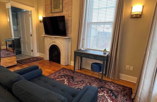 Rochester Apartment | #4 Elegant studio w/garage, city nearby