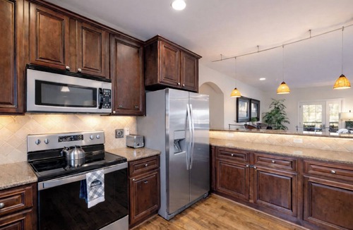 Branson House | 4 Ensuites, Championship Golf, Pool, Hottub, 30ft Patio with Outdoor Dining.