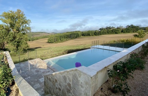 Espiens House | 4* gîte for 2 to 6 people with panoramic view and infinity pool
