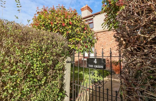 Chorlton-by-Backford House | 4 Green Farm Cottage