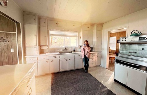 Neah Bay House | 4 guest · Eddie Bauer`s former Beachfront Cottage