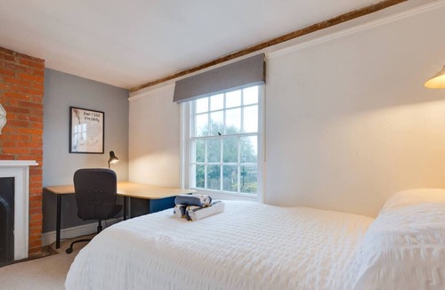 Ticehurst House | 4 Hazelwood Cottages