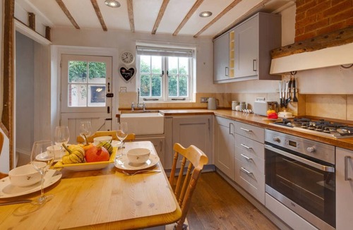 Ticehurst House | 4 Hazelwood Cottages