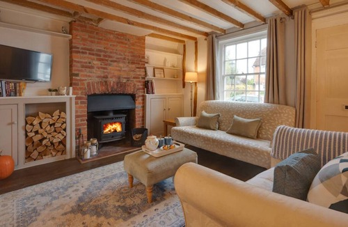 Ticehurst House | 4 Hazelwood Cottages