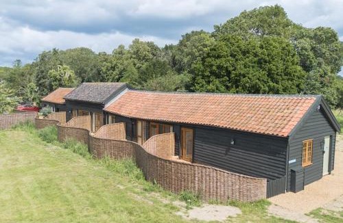 Beccles House | 4 Henham Barns