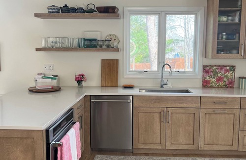 Lion Head Beach House | 4 House from Bay Beach