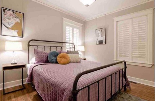 Hanover Place House | 4 KING Beds + 2 Living Rooms + Coffee + 2 Offices