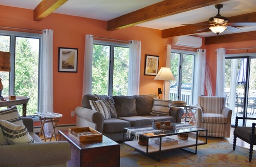 North Chatham Villa | 4 King Beds - Contemporary Chatham Close To Town, Bike Route, Scattrree Landing