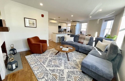 Portsmouth Apartment | 4 King Suites, Downtown, Outlets, Beach, Historic