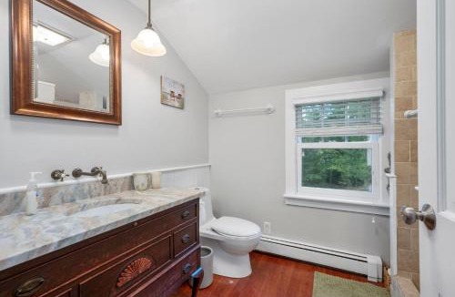 Harwich House | 4 Long Pond Drive Harwich Cape Cod - Cape Retreat