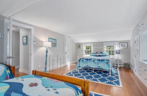 Harwich House | 4 Long Pond Drive Harwich Cape Cod - Cape Retreat