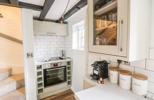 City Centre Cottage | 4 Masons Court