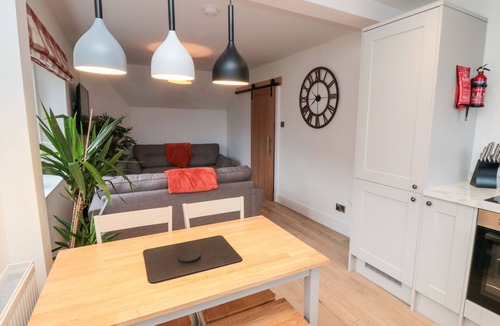 Fylingthorpe Cottage | 4 MAYPOLE GREEN, pet friendly in Fylingthorpe