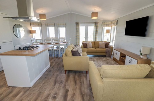 Dobwalls Cottage | 4 Meadow Retreat