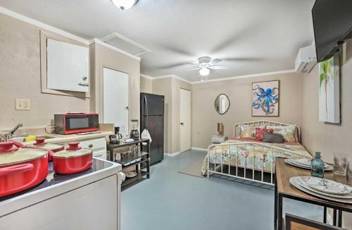 Bayonet Point Apartment | 4 Mi to Beaches: Cozy Studio in Port Richey!