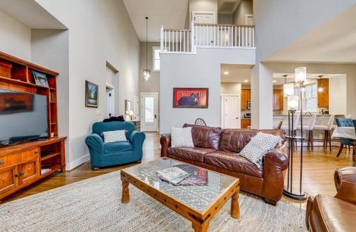 Bear Lake Reserve House | 4 Mi to Bear Creek Lake! Serene Escape w/Deck