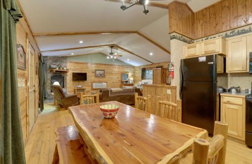 Sylvan Shores House | 4 Mi to Beaver Lake: Peaceful Log Cabin w/Deck!