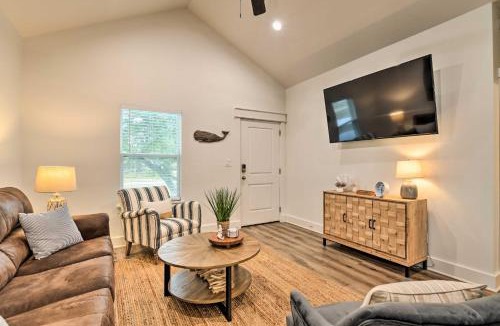 Rockport House | 4 Mi to Boat Ramp: Charming Rockport Home
