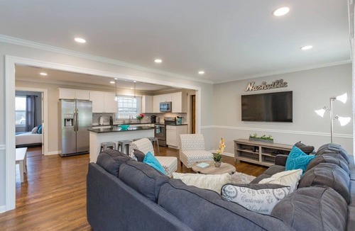 Nashville House | 4 mi. to Broadway and Opry, Hot Tub, Private Courtyard, Gameroom, No Step Entry