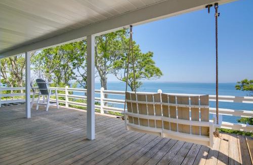 Plymouth House | 4 Mi to Downtown Plymouth! Bayfront Home w/Deck