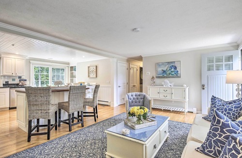 South Chatham House | ~ 4 Mi to Dtwn: Chatham Home w/Fire Pit