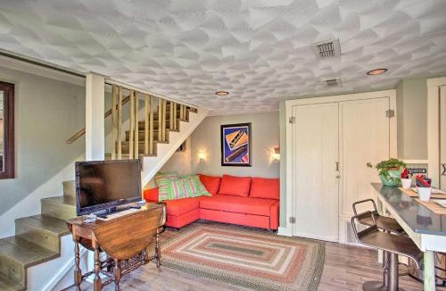 Fairmount House | 4 Mi to Dtwn! Fort Worth Cottage w/Shared Pool