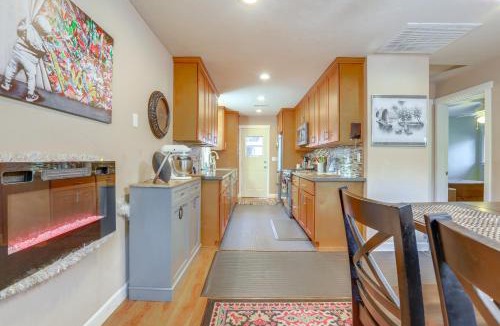 Cedar Ridge House | 4 Mi to Dtwn Grass Valley Forest Oasis with Hot Tub
