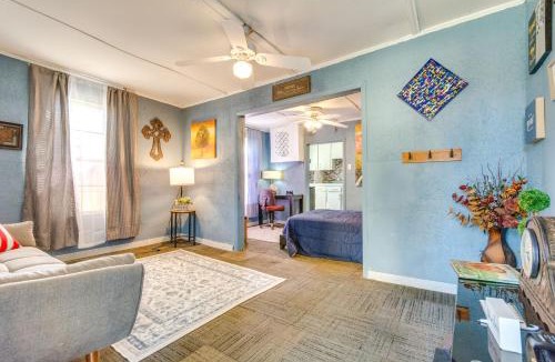 North Little Rock Apartment | 4 Mi to Dtwn Little Rock: Studio w/Porch