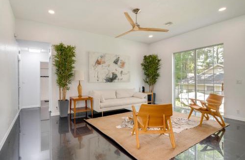 Fellowship House | 4 Mi to Equestrian Center! Modern Ocala Home