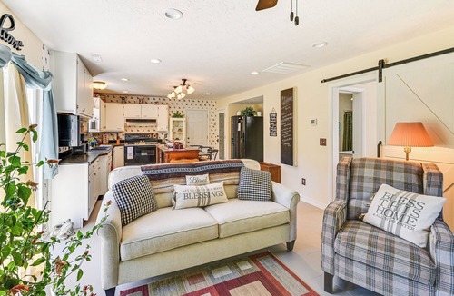 Rockfield Apartment | 4 Mi to Erie Canal Park: One bedroom with Trails