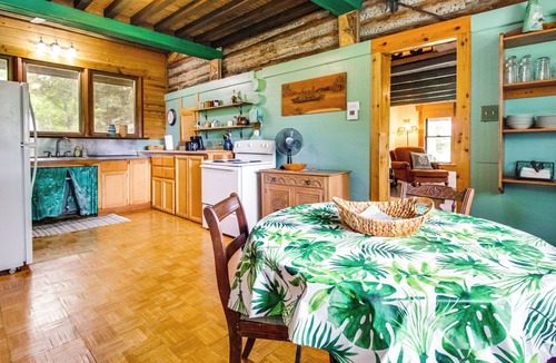 Calico Rock Cabin | 4 Mi to Historic District: Calico Rock Cabin!