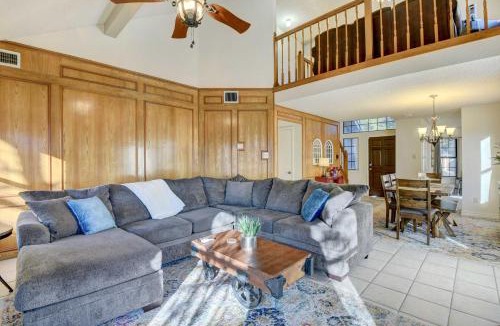 South Arlington House | 4 Mi to Joe Pool Lake: Home in Grand Prairie