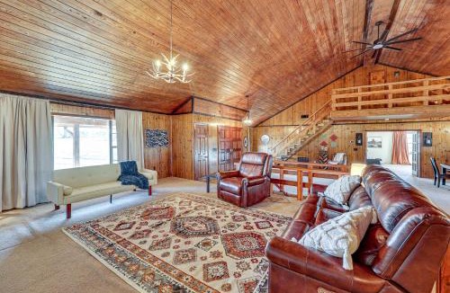 Bismarck House | 4 Mi to Lake Access: Pet-Friendly Home in Bismarck