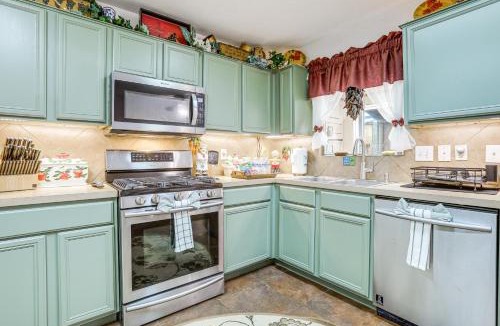 Atascocita House | 4 Mi to Lake Houston! Single-Level Home w/Yard