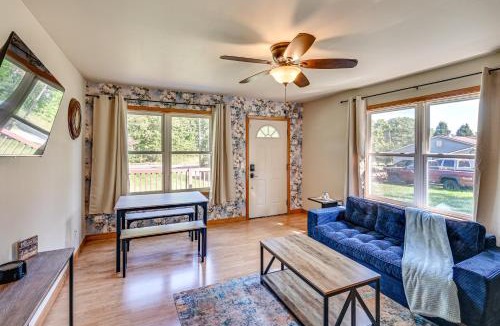 Benton Heights House | 4 Mi to Lake Michigan Updated Benton Harbor Home!