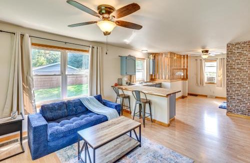 Benton Heights House | 4 Mi to Lake Michigan Updated Benton Harbor Home!