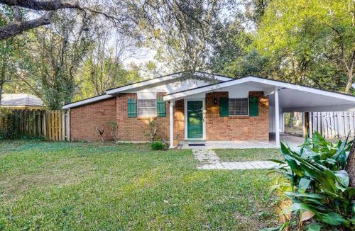 South Baton Rouge House | 4 Mi to LSU Campus! Inviting Home Near Trails
