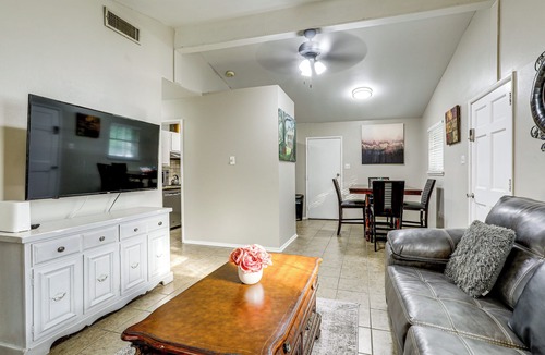 South Baton Rouge House | 4 Mi to LSU Campus! Inviting Home Near Trails