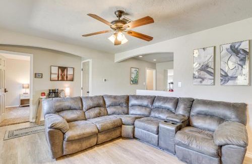 Lawton House | 4 Mi to Museum of the Great Plains: Lawton Home!