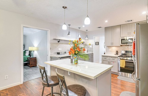 OST - South Union House | 4 Mi to NRG Park: Convenient Stay, In-Home Laundry