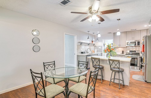 OST - South Union House | 4 Mi to NRG Park: Convenient Stay, In-Home Laundry