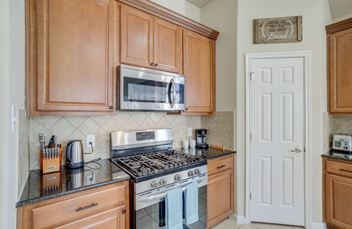 Klein Cottage | 4 Mi to Six Flags: Spring Vacation Home