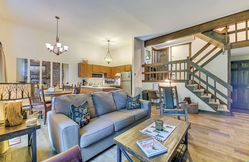 Hensonville House | 4 Mi to Windham Mountain: Ski Getaway!