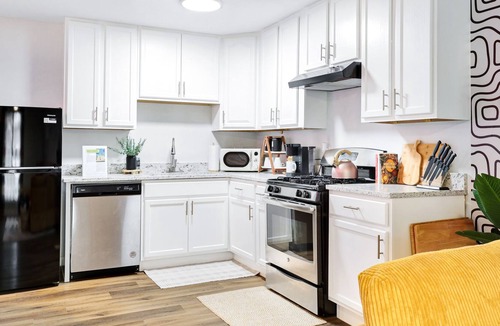 Southside House | 4 miles from Lackland Airforce BMT I Seaworld I Downtown