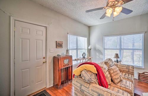 Jacksboro House | 4 Miles to Lake Jacksboro: Cozy Texas Cottage
