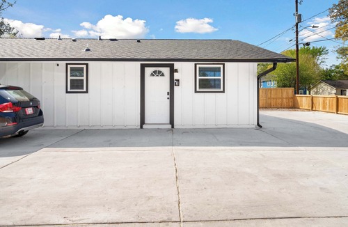 East Durham Condo | 4 Min Drive Downtown - 7 Min Walk to Golden Belt