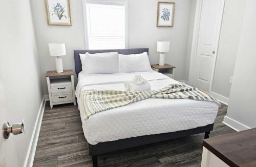 Burlington House | 4 Min to Downtown - 5 Min to Elon -Wi-Fi