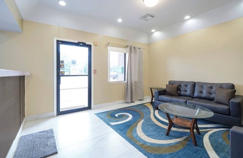 San Augustine Hotel | 4 Modern Rooms | Comfortable Stop for Every Traveler