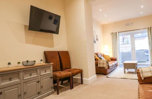 West Cliff House | 4 Normanby Terrace