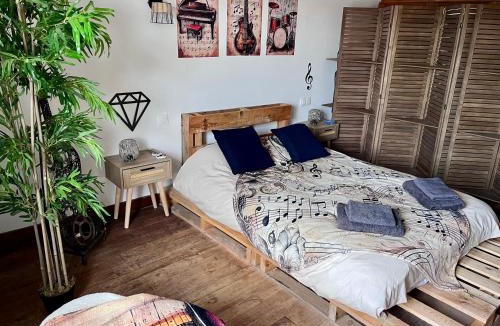 Limoux Apartment | 4 pers Centre de Limoux au calme - Parking & Wifi